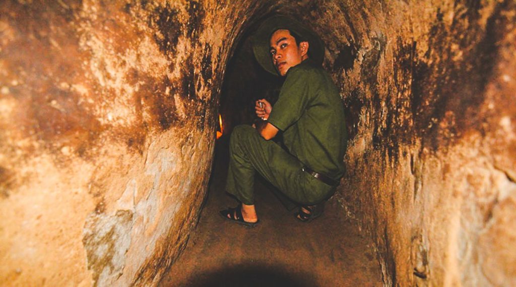 Chu Chi Tunnels tour