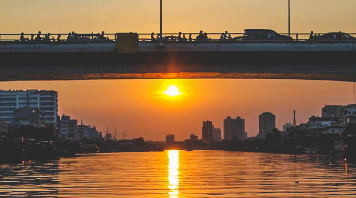 Sunset boat tour in Ho Chi Minh City