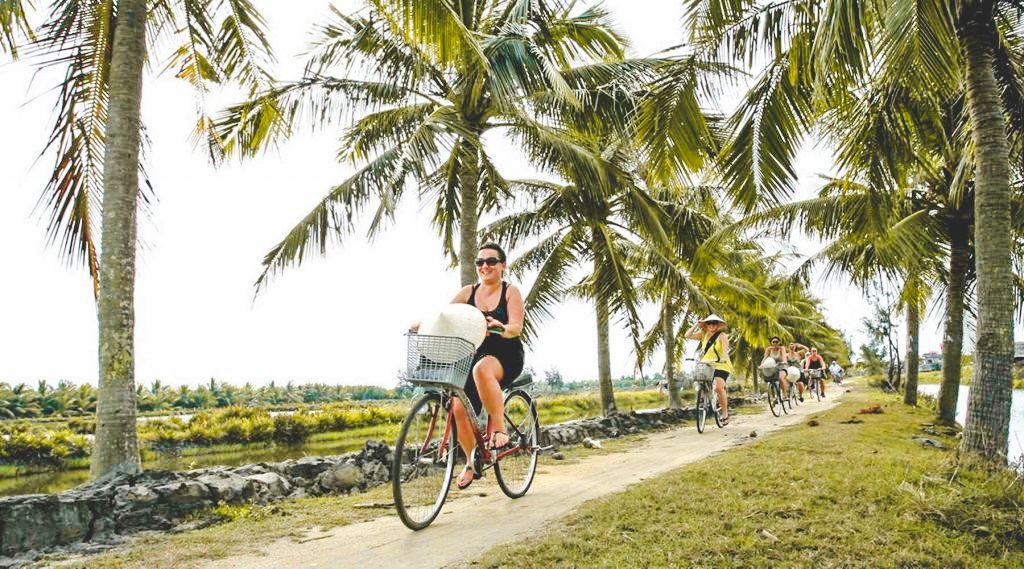 biking in Hoi An