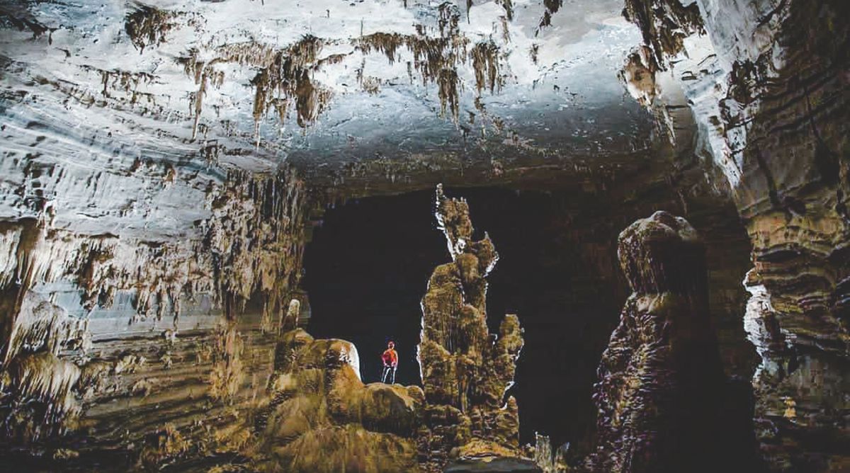 Tu Lan cave tour