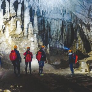 Tu Lan cave tour