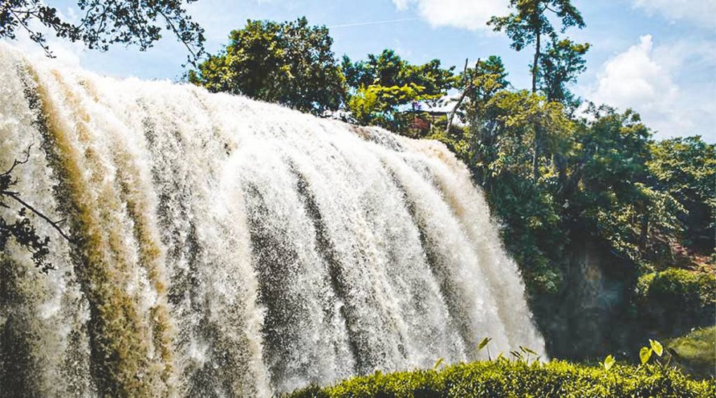 Dalat biking countryside