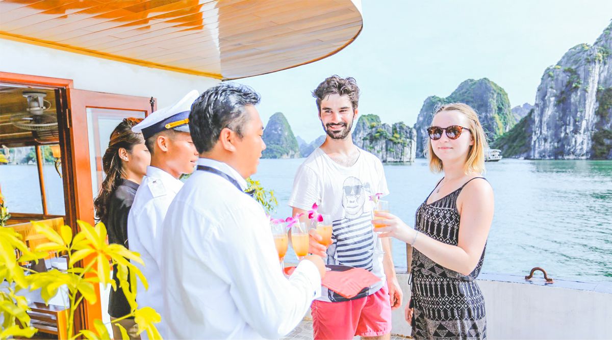 Halong Bay luxury 1 day tour