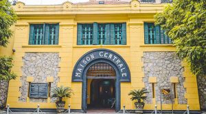 Hoa Lo prison