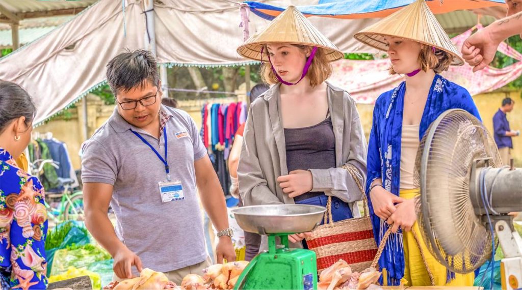 market visit in Ninh Binh