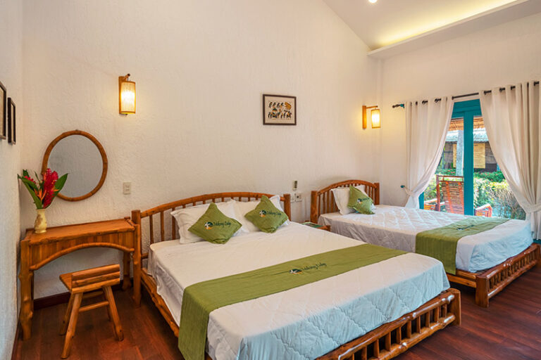 Suite room in Mekong Lodge