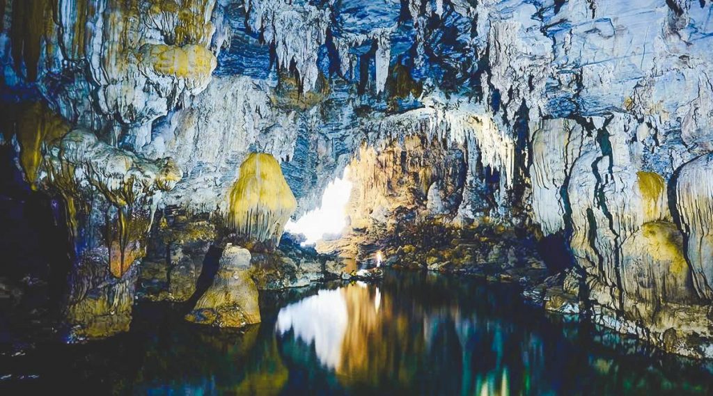 Tu Lan Cave in Phong Nha