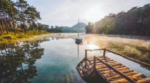 Tuyen Lam lake