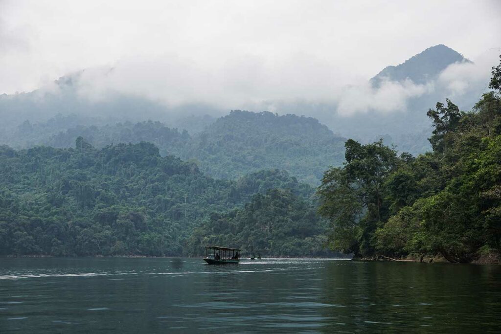 Ba Be Lake boat tour