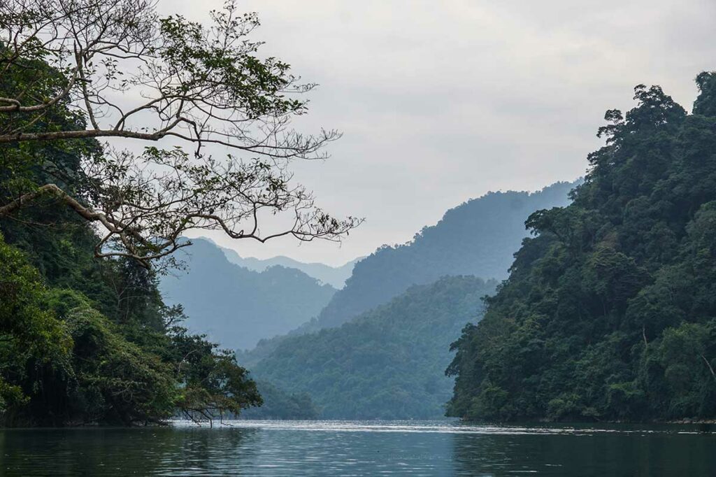 Ba Be Lake boat tour