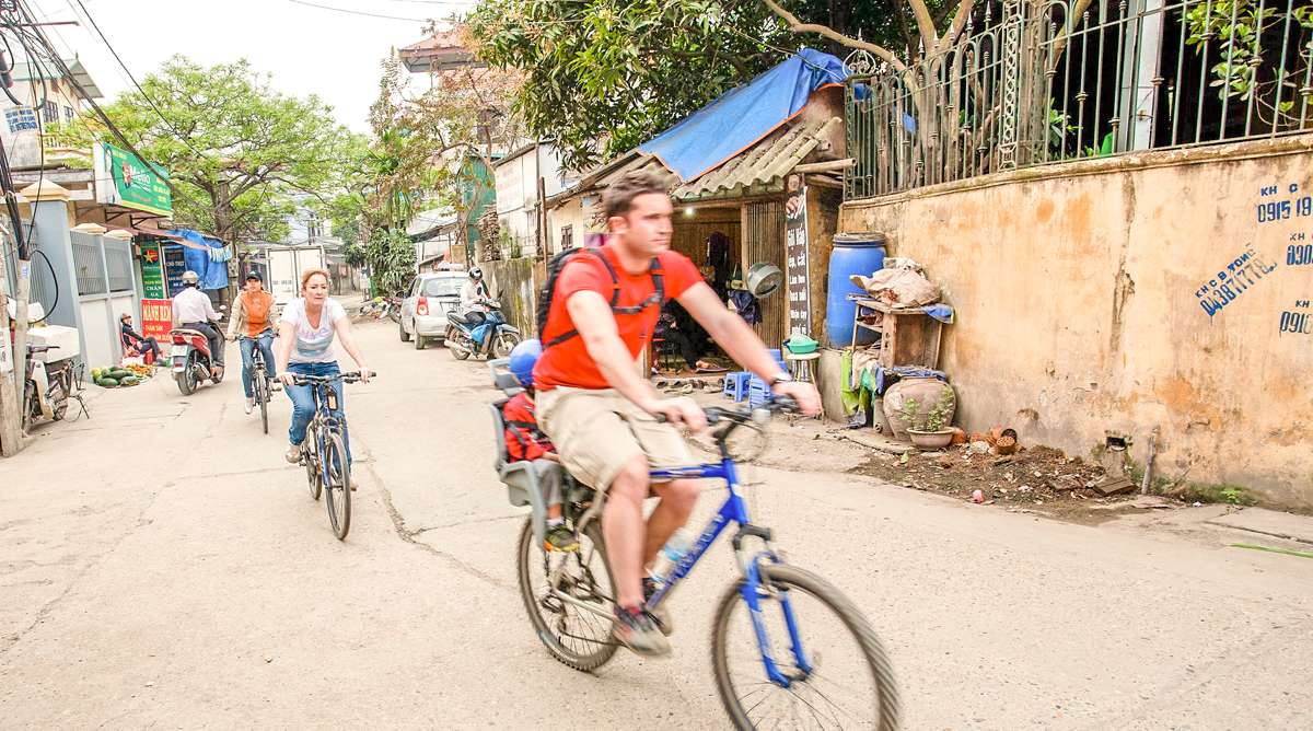 Hanoi bike tour