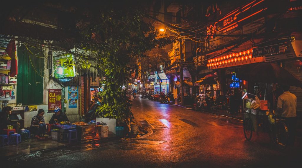 Hanoi at night