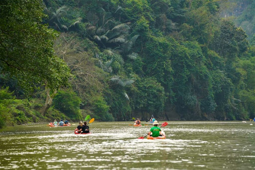 kayaking in Ba Be Lake