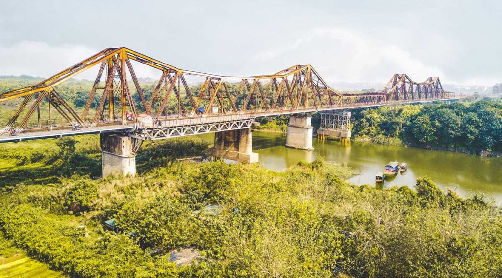 Long Bien Bridge