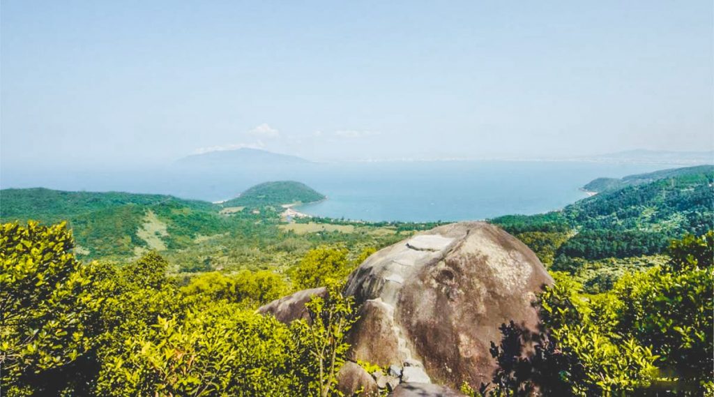 Son Tra view from Hai Van Pass