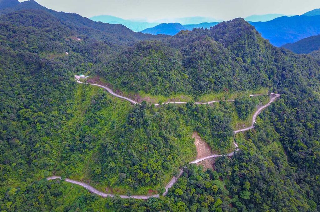 The main road that runs to the peak of Bach Ma National Park