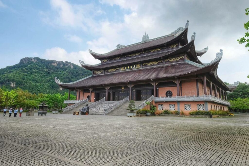 Bai Dinh temple in Ninh Binh