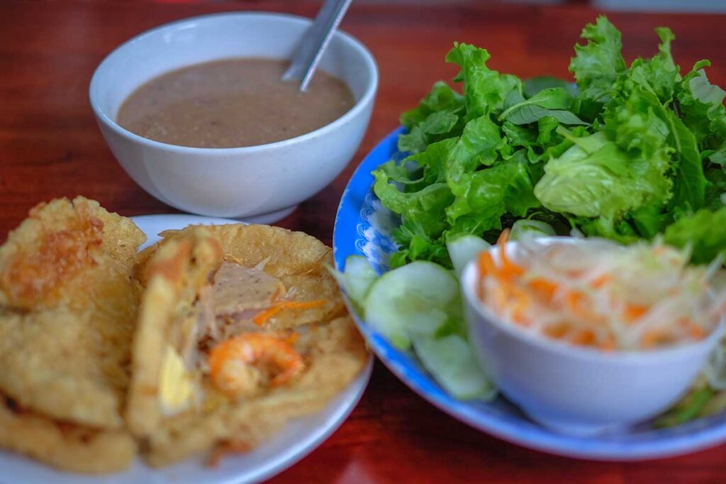 Bánh Khoái – Crispy Crepes