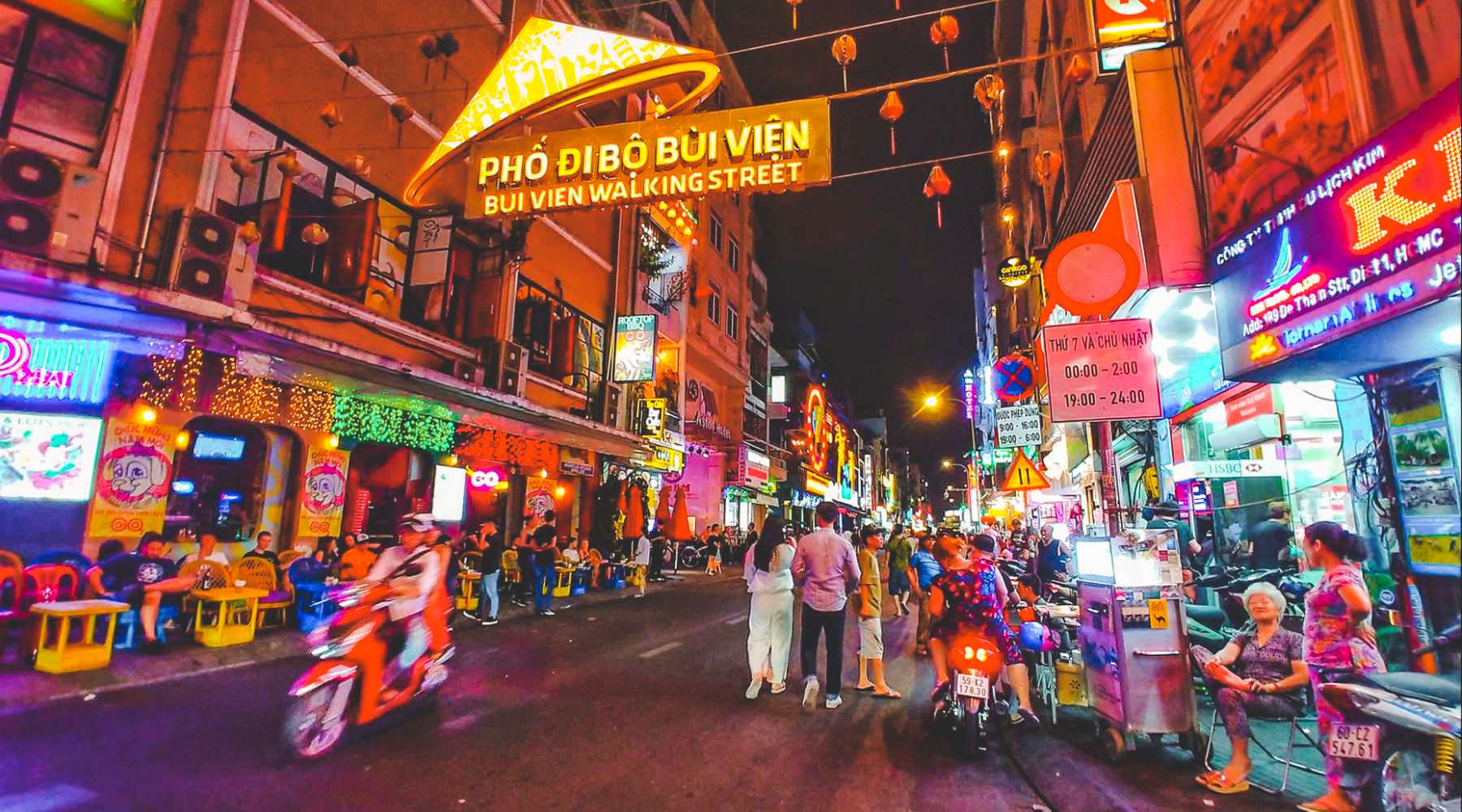 Bui Vien street - A guide to the backpacker street of Ho Chi Minh City
