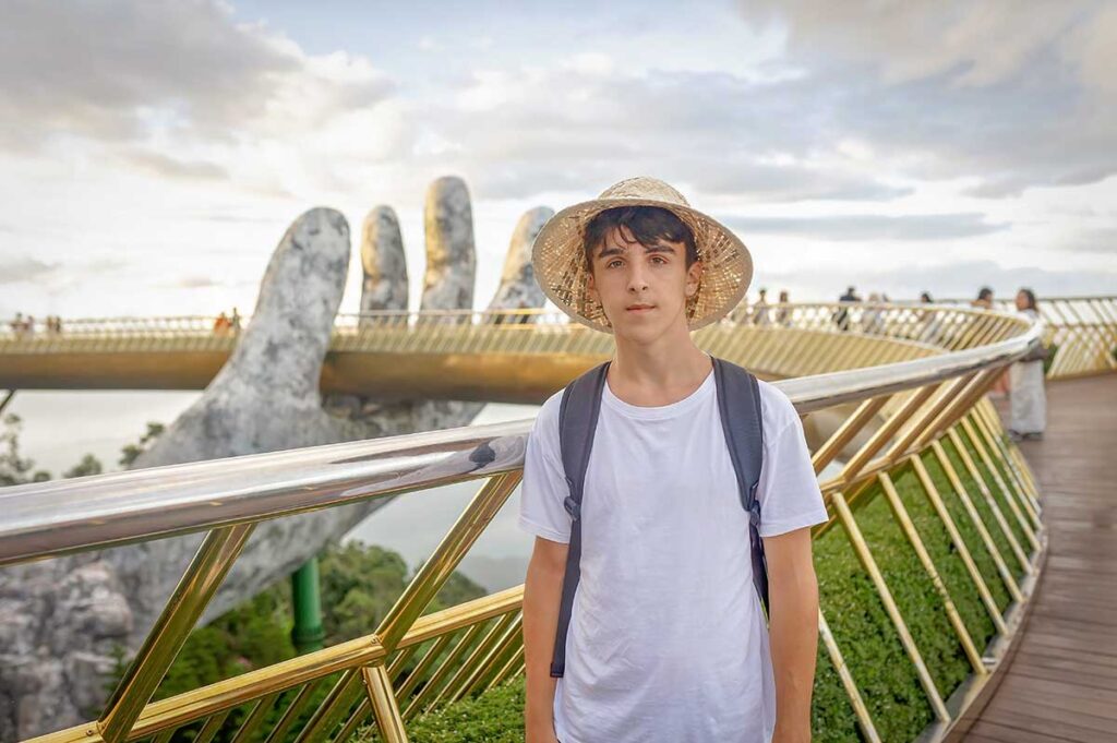 Da Nang with kids – visiting the Golden Bridge at Ba Na Hills, a scenic family-friendly attraction with panoramic mountain views