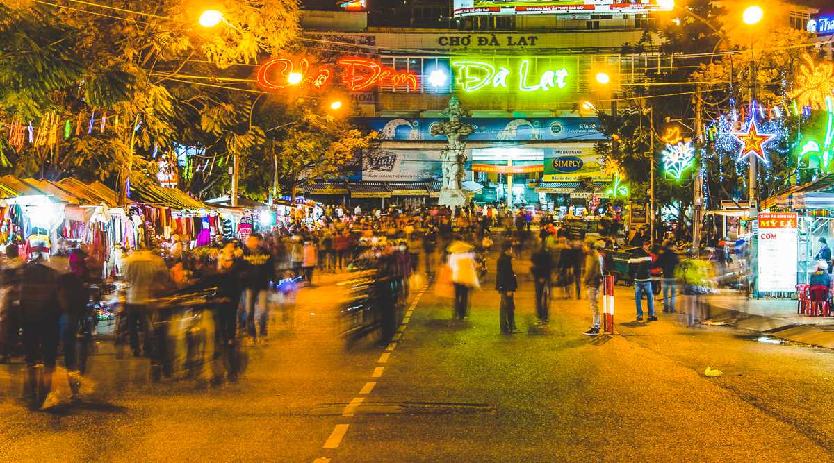 Dalat Night Market - Opening hours, Location & What to buy