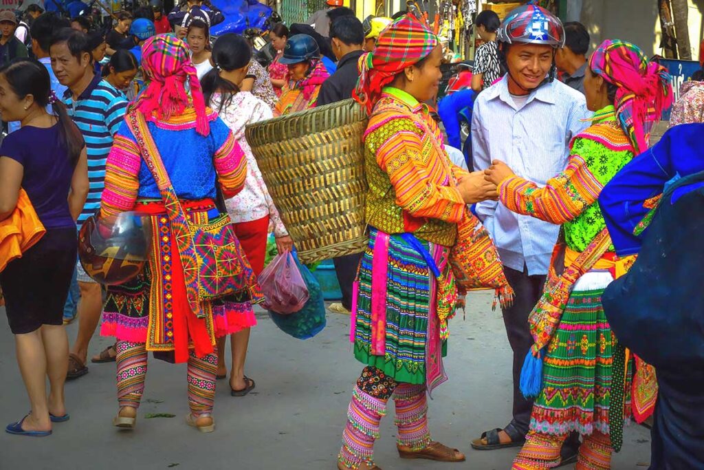 Colourful ethnic people at the Hoang Su Phi Market