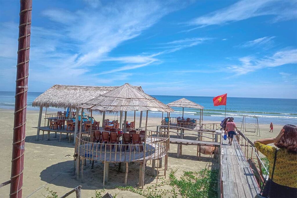 A local seafood restaurants built on stilts right on Thuan An Beach