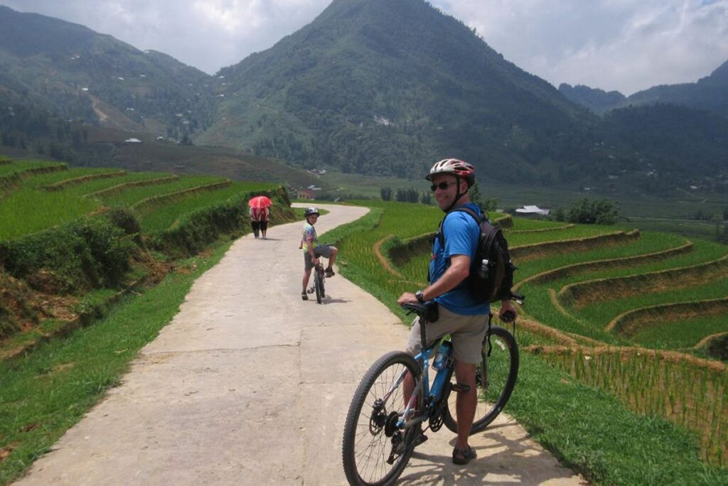 sapa cycling tours