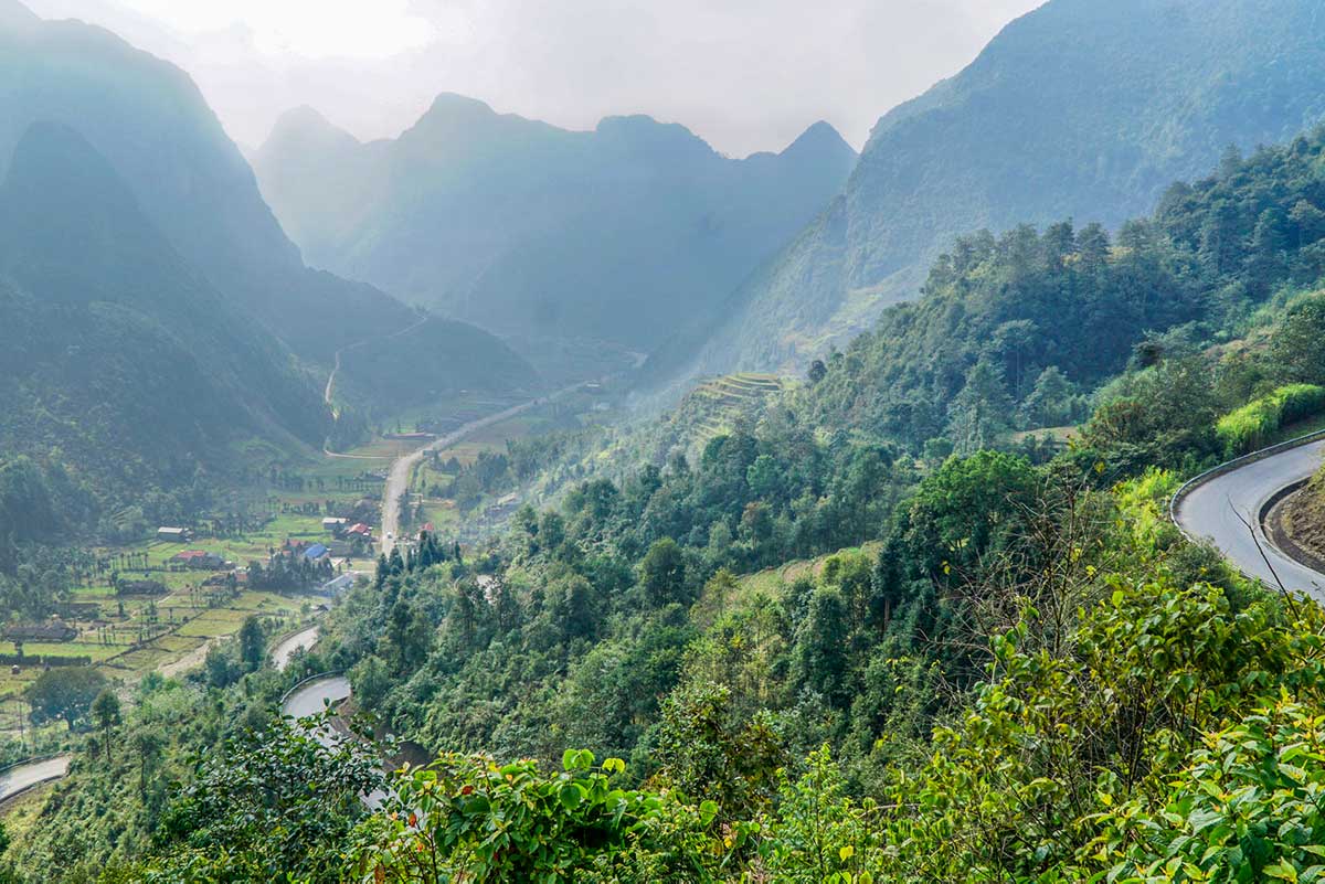 Chin Khoanh Pass