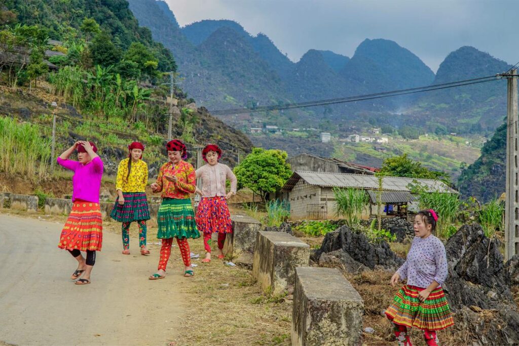 Ha Giang loop local minorities 2