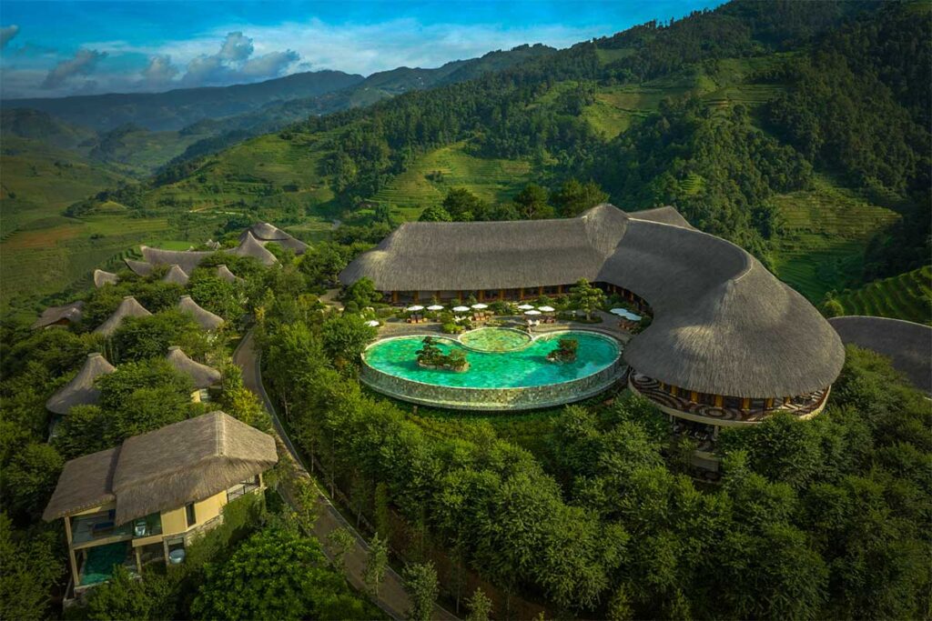Aerial view of Garrya Mu Cang Chai with large restaurant and swimming pool