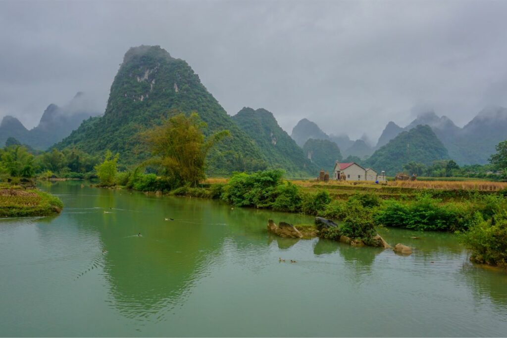 Phong Nam valley
