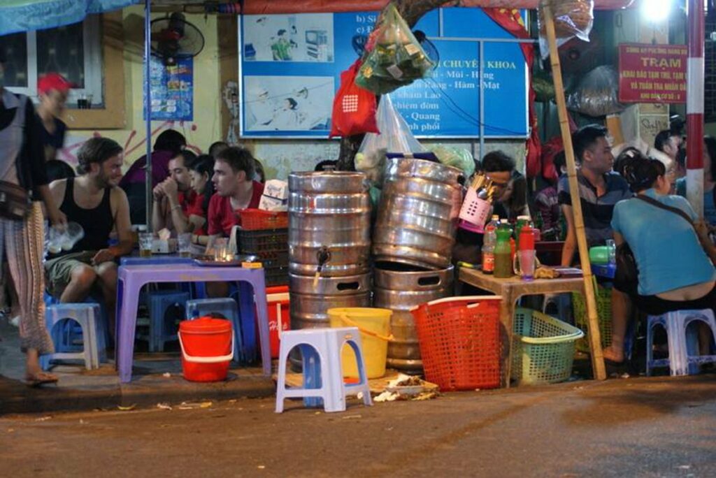 Bia Hoi in Hanoi - 5 best local beer places in 2023