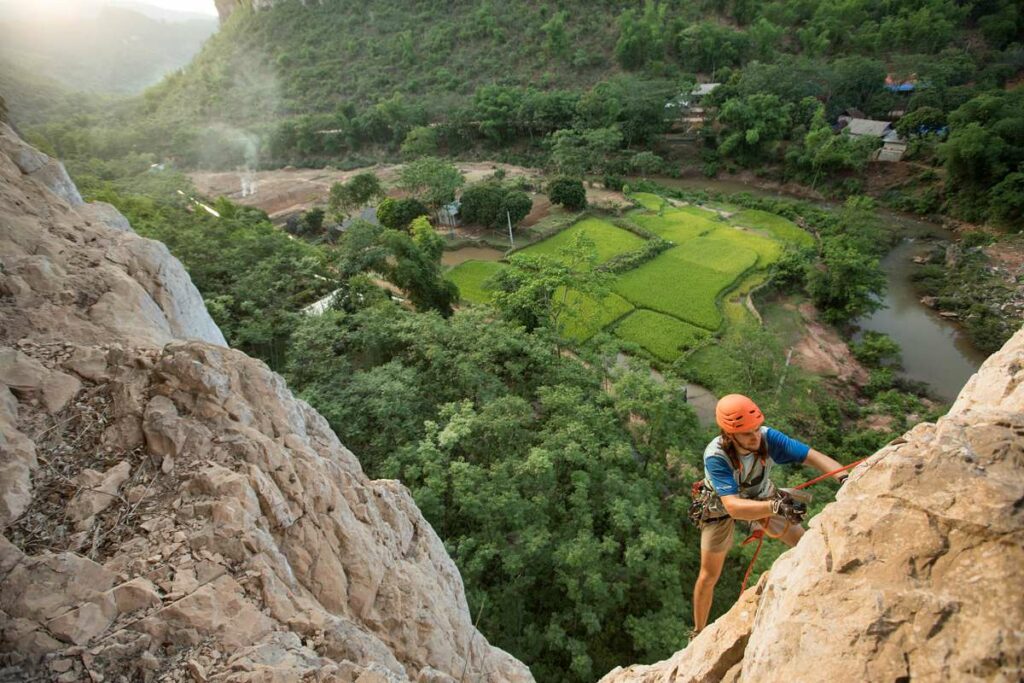 Rock climbing in Mai Chau