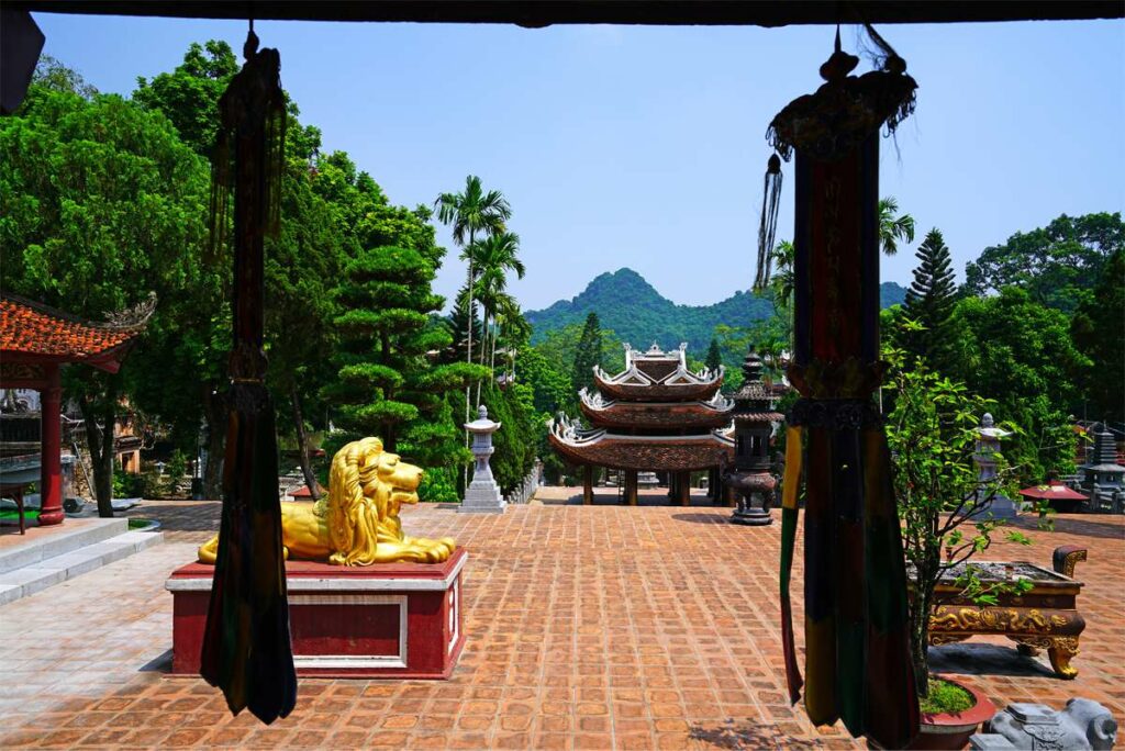 Perfume Pagoda