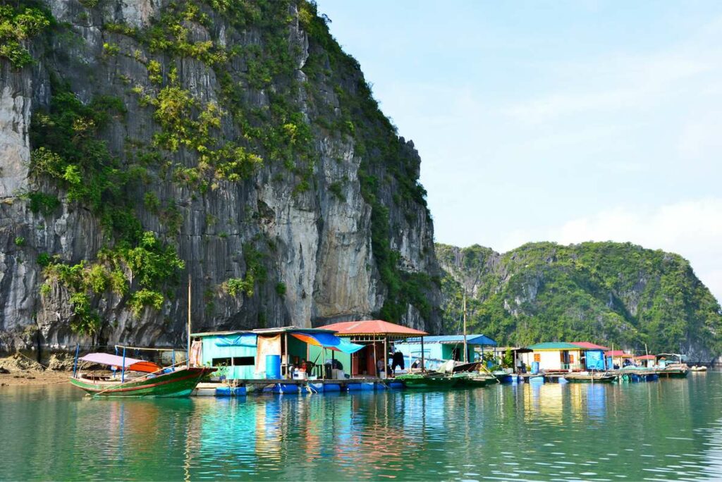 Floating fishing village Halong Bay