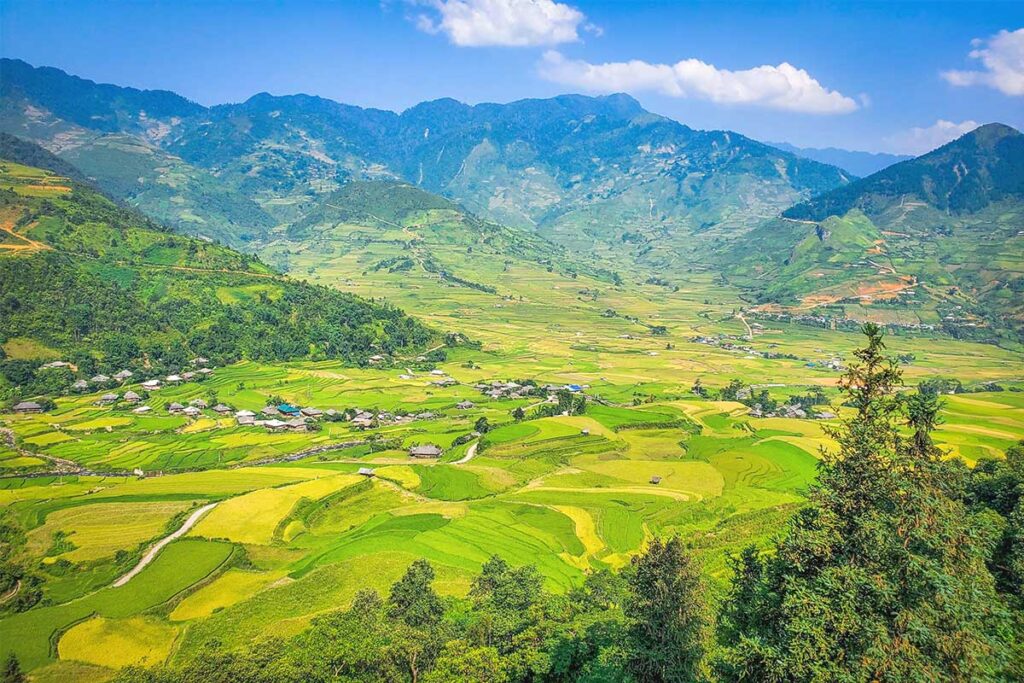 View from the Khau Pha Pass with valley full of rice fields