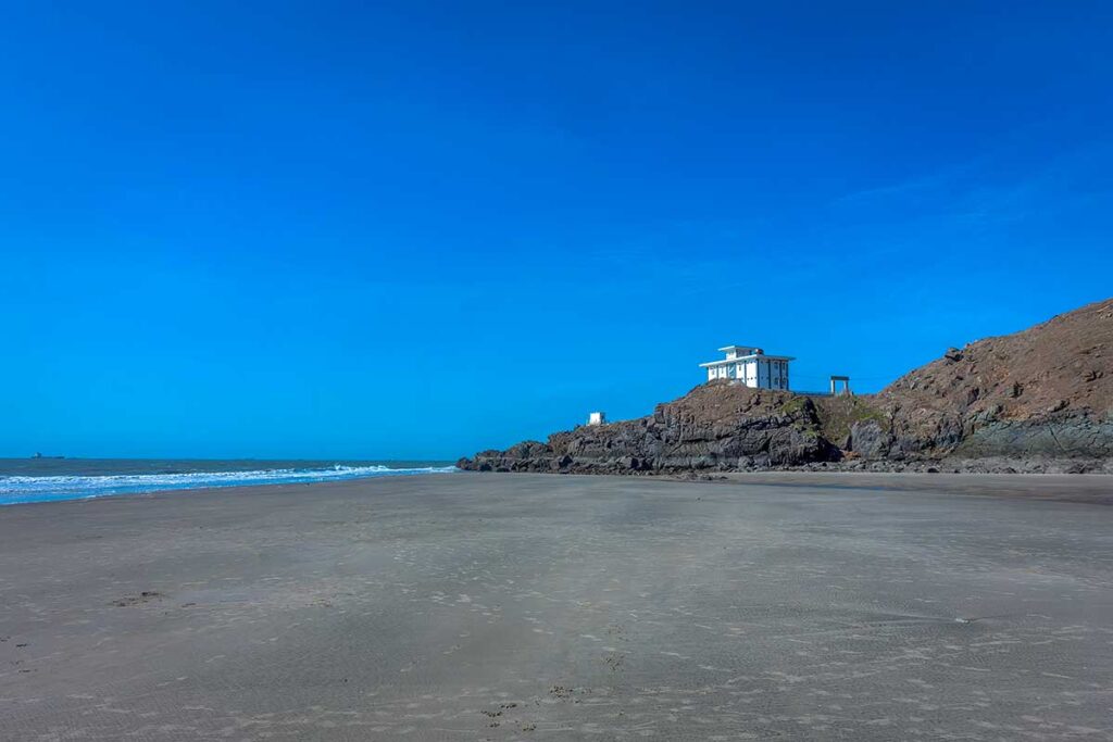 Vong Nguyet (Moon Beach) in Vung Tau