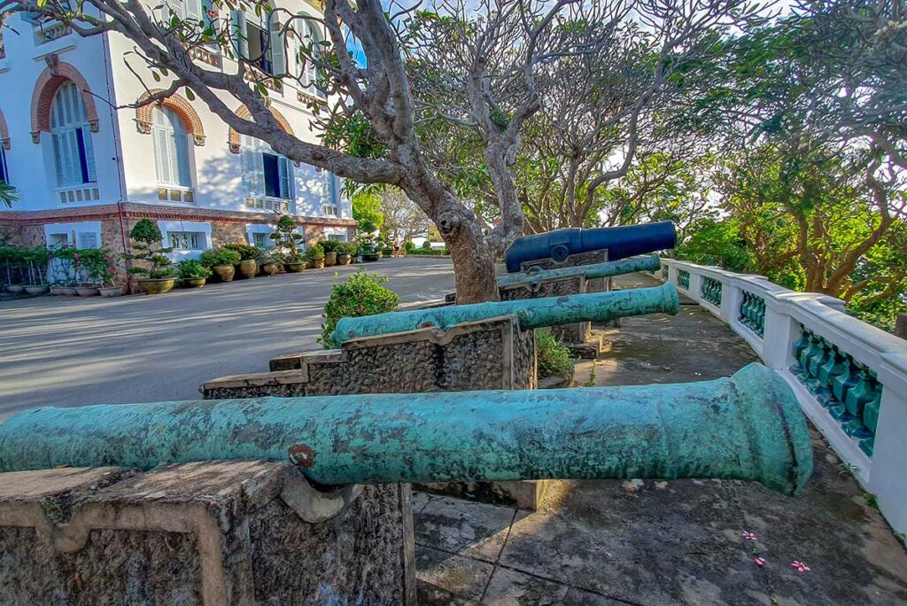 Canons located on the grounds of Bach Dinh White Palace