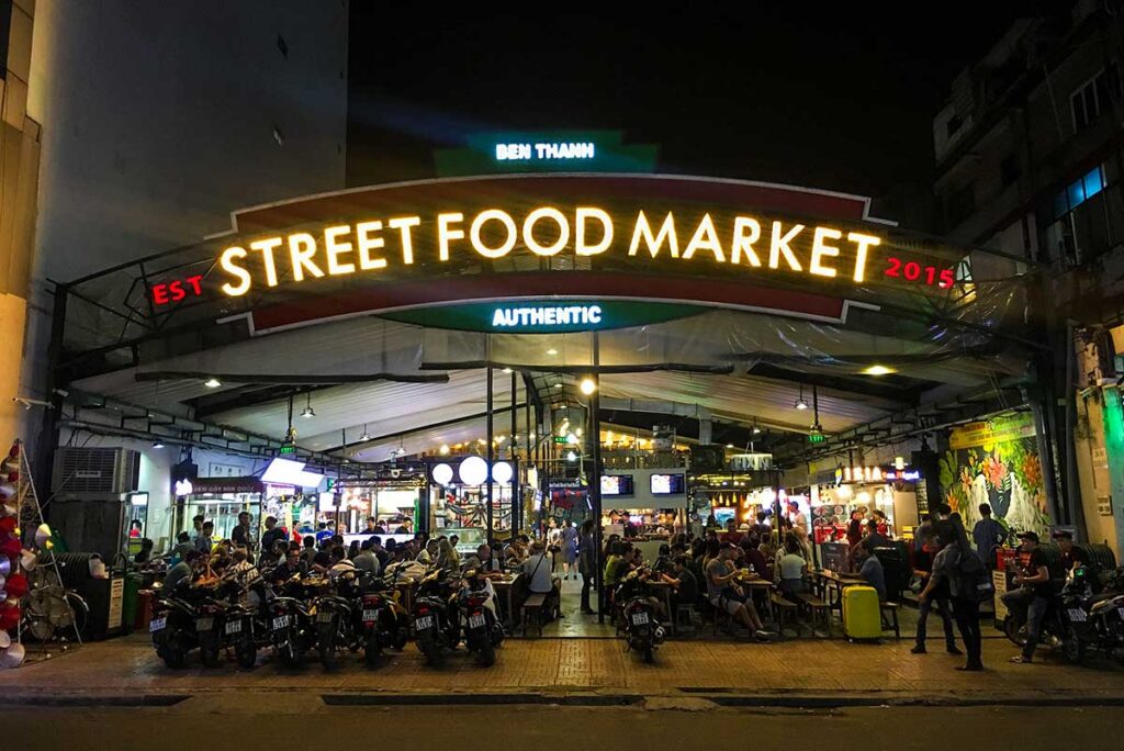 Ben Thanh Market at night