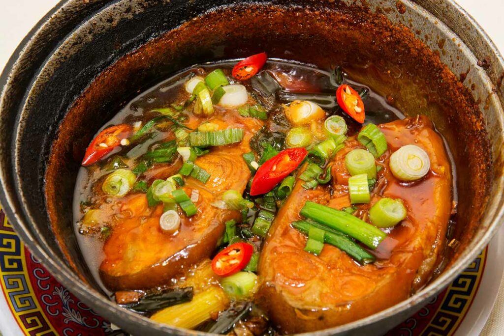 Cá kho tộ - Vietnamese food