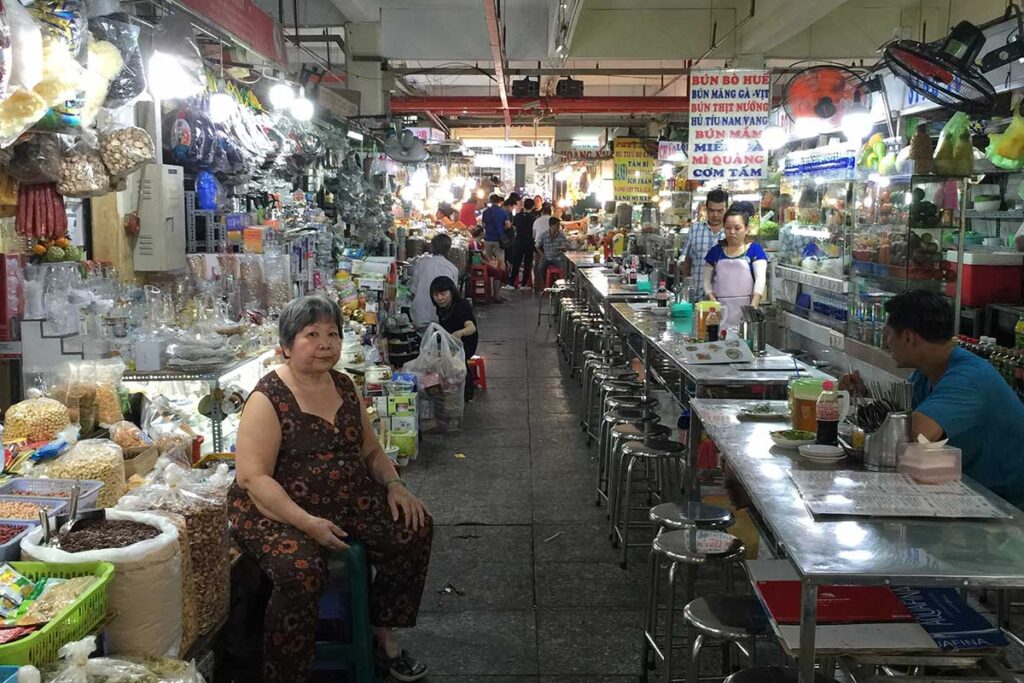 An Dong Market in Ho Chi Minh City - A local guide | Local Vietnam