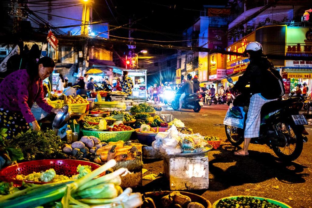 Ba Chieu Night Market