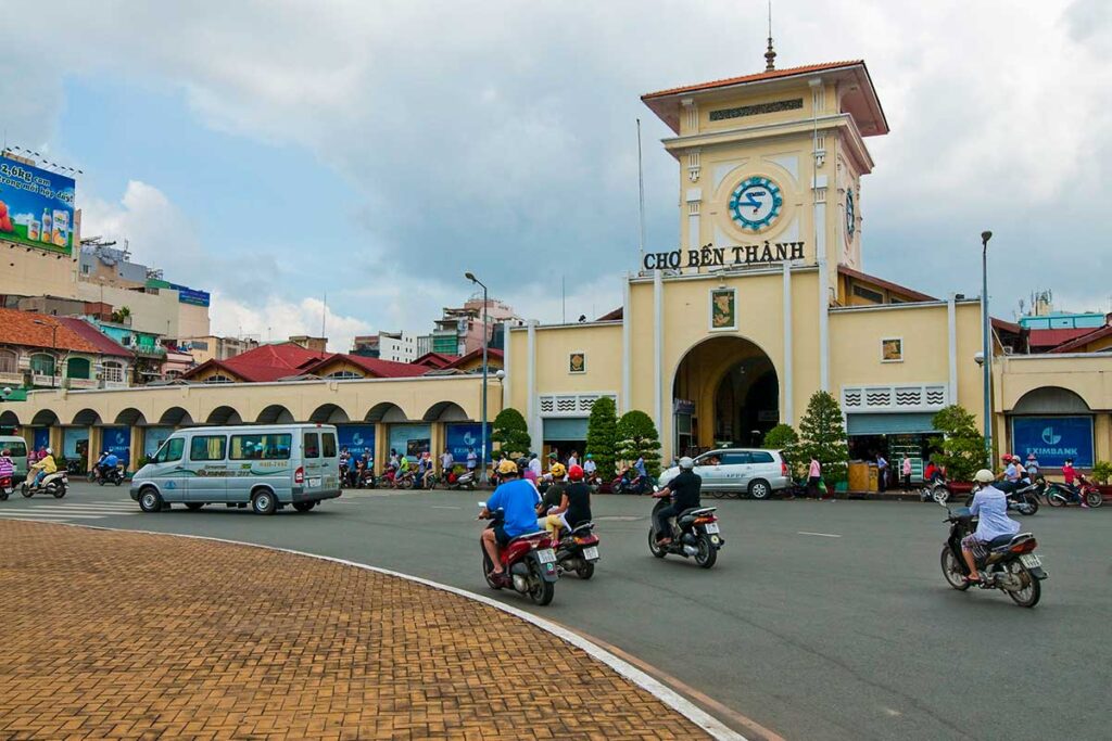  Ben Thanh Market