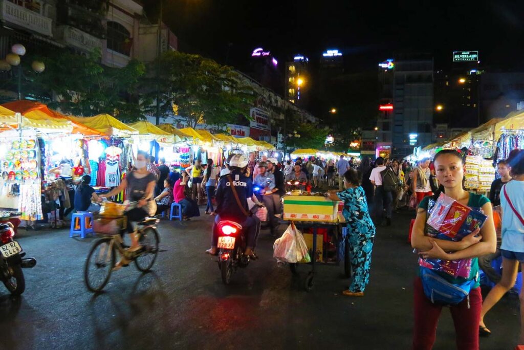 Ben Thanh Night Market