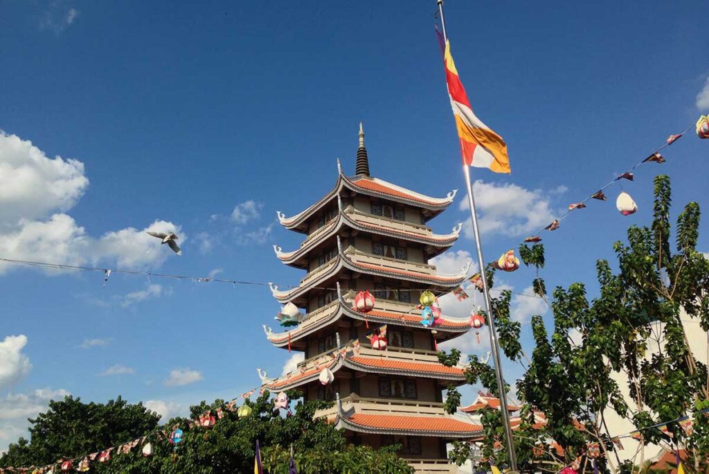 Vinh Nghiem Pagoda