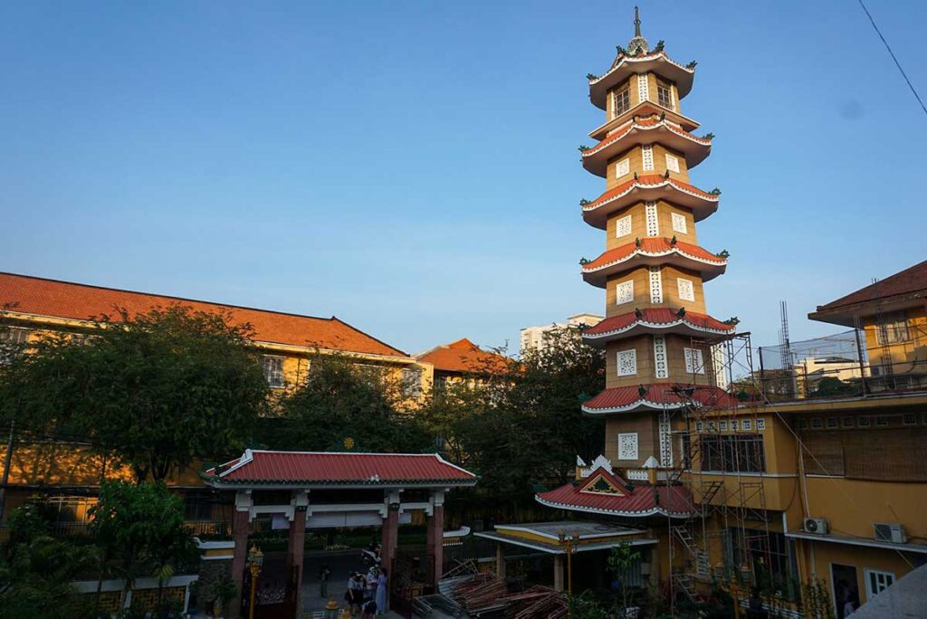 Xa Loi Pagoda Bell Tower