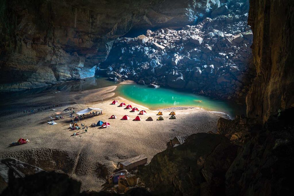 Campsite in Hang En Cave