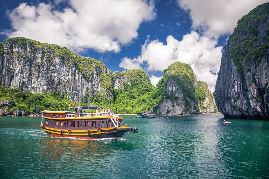 A Lan Ha Bay one day boat tour from Cat Ba