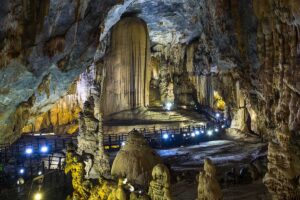 Paradise Cave in Phong Nha National Park